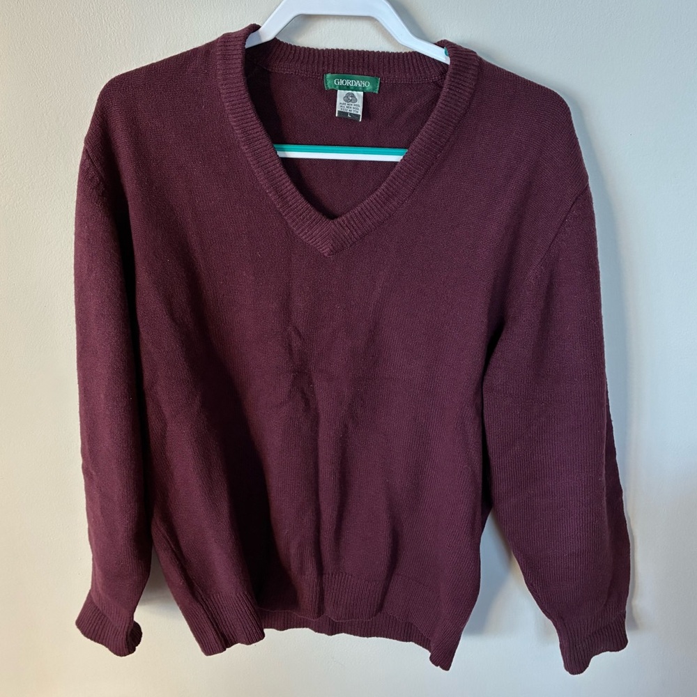 Vintage Giordano 100% Lambswool Burgundy V-Neck Sweater Winter Cozy Men’s Large